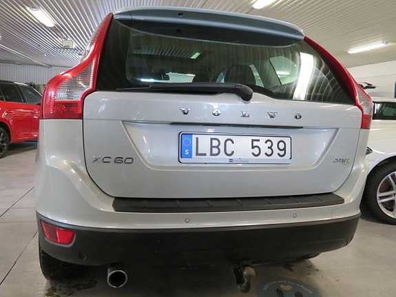 Volvo XC60 9 of 30