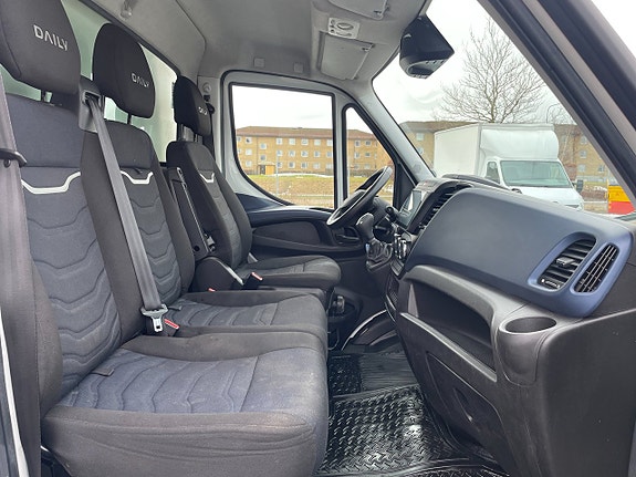 Iveco Daily 7 of 11