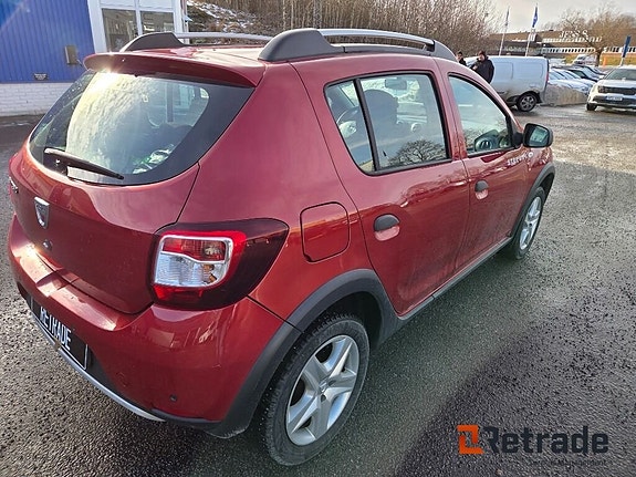 Dacia Sandero Stepway 3 of 5