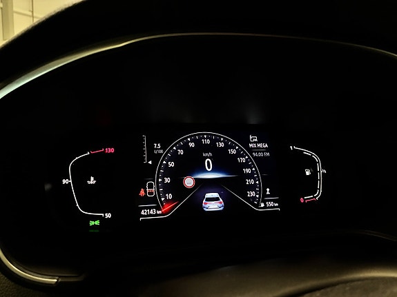 Renault Megane 12 of 23