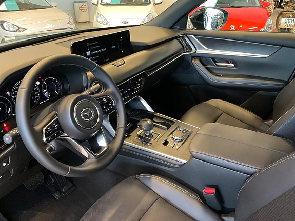 Mazda CX-60 7 of 14