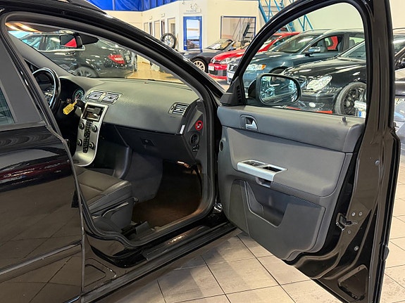 Volvo V50 13 of 15
