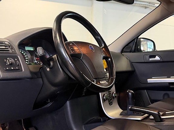Volvo V50 6 of 15