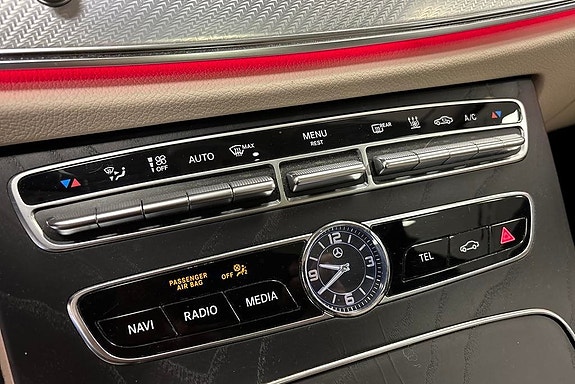 Mercedes-Benz E220 d 14 of 20