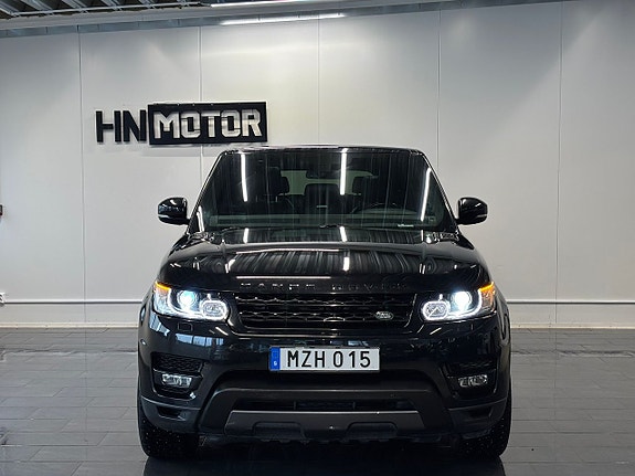 Land Rover Range Rover Sport 3 of 5