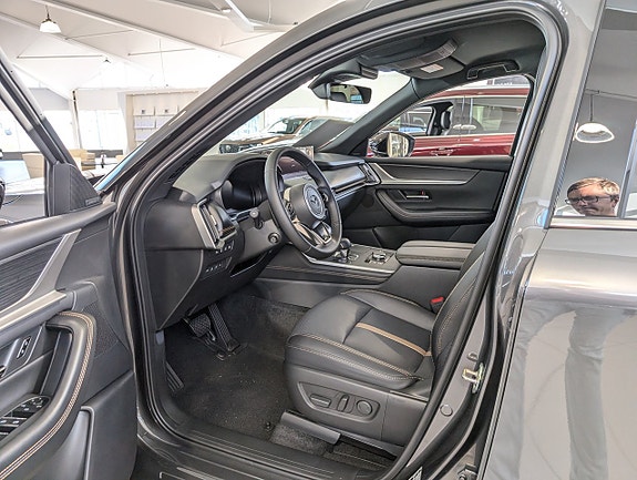 Mazda CX-80 18 of 28
