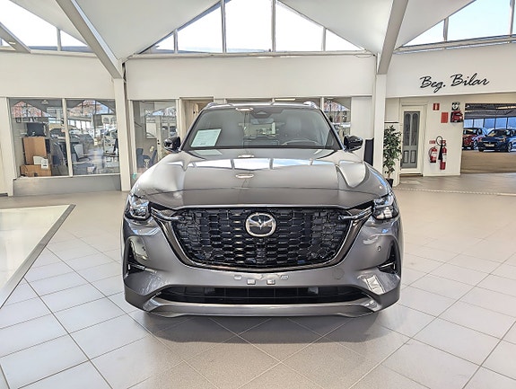 Mazda CX-80 3 of 28