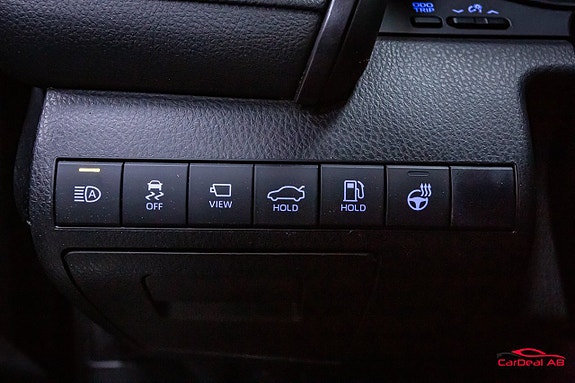 Toyota Camry 27 of 27