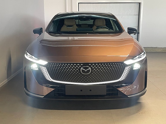 Mazda 6e 2 of 17
