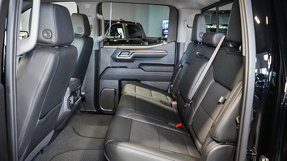 GMC Sierra 15 of 26