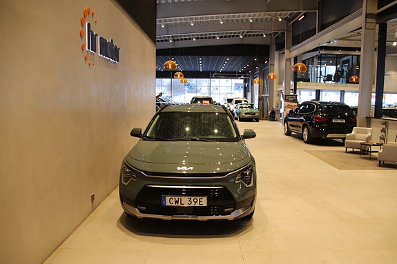Kia Niro 2 of 5