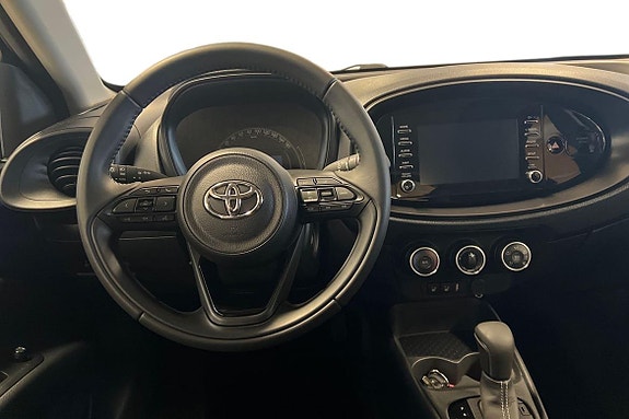 Toyota Aygo X 10 of 21