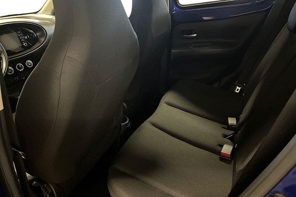 Toyota Aygo X 13 of 21
