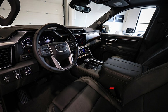 GMC Sierra 19 of 30