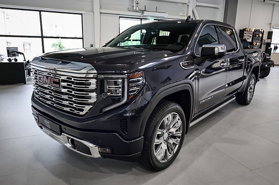 GMC Sierra 4 of 30