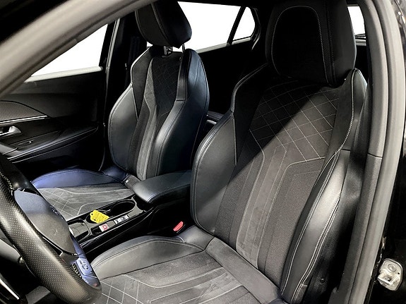 Peugeot 2008 5 of 5