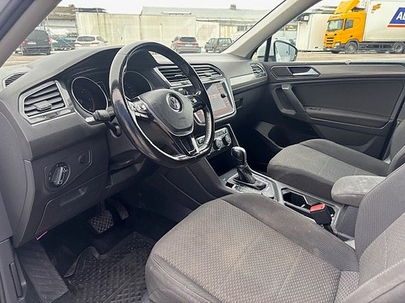 Volkswagen Tiguan Allspace 6 of 6