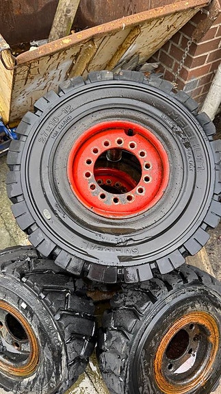 Product image 2 of 9