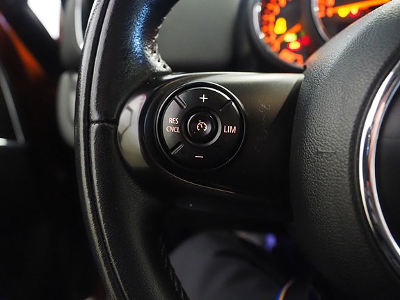 MINI Countryman Cooper 19 of 23
