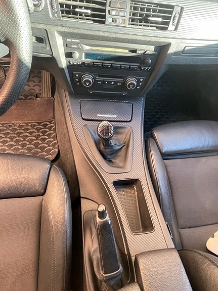 BMW 325i 6 of 7