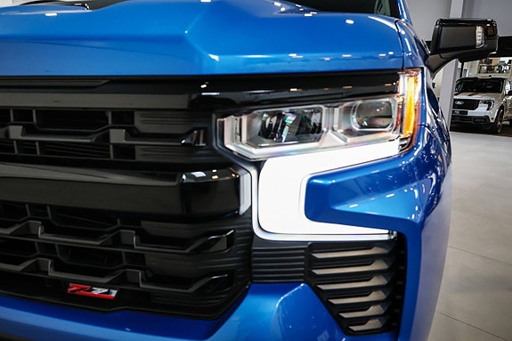 Chevrolet Silverado EV 17 of 30