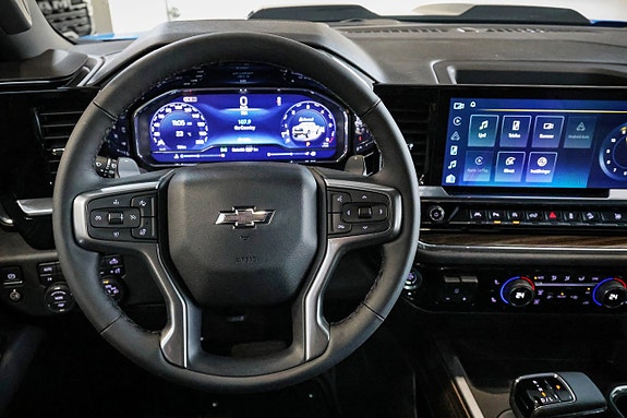 Chevrolet Silverado EV 21 of 30