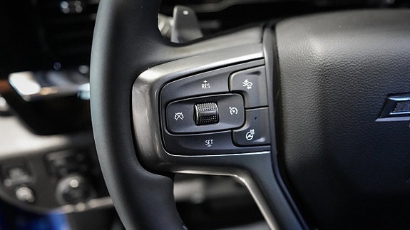 Chevrolet Silverado EV 20 of 20