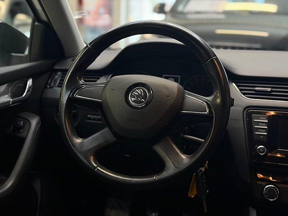 Skoda Octavia 9 of 23