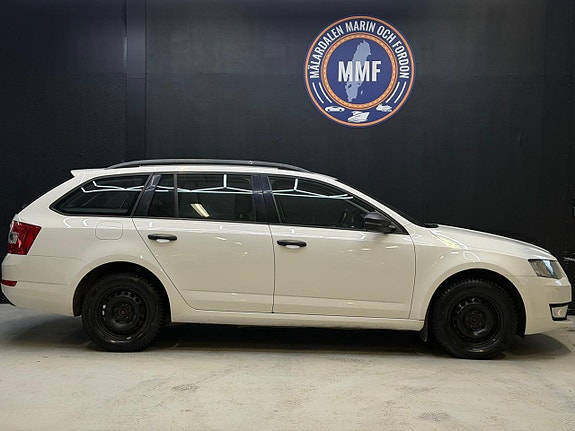 Skoda Octavia 3 of 5