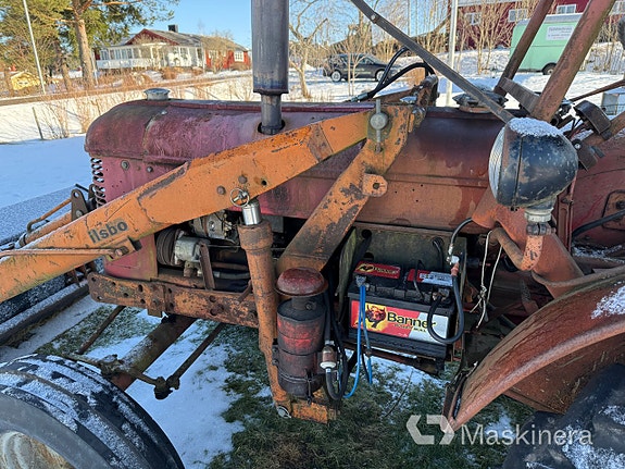 Traktor Volvo T25 + Tillbehör 11 of 27