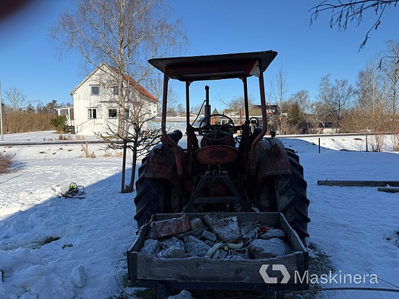 Traktor Volvo T25 + Tillbehör 4 of 27