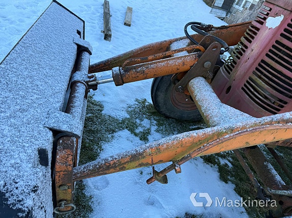 Traktor Volvo T25 + Tillbehör 19 of 27