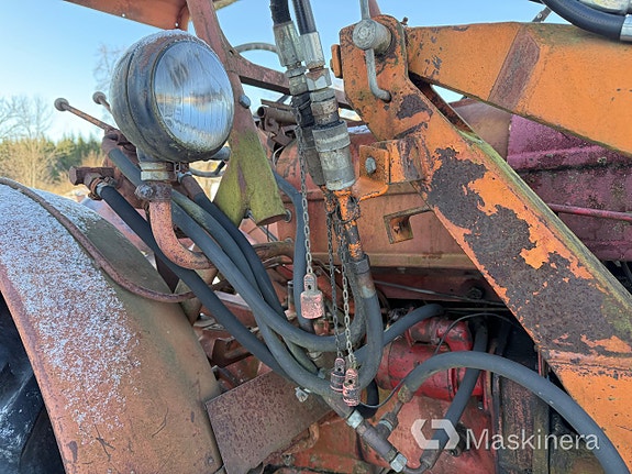 Traktor Volvo T25 + Tillbehör 22 of 27