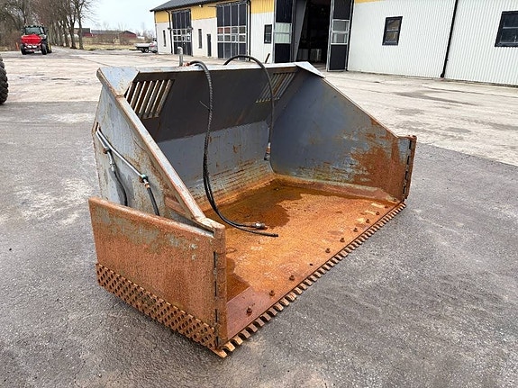 UFO klaffskopa, 3500 L, St Bm, 2 slang