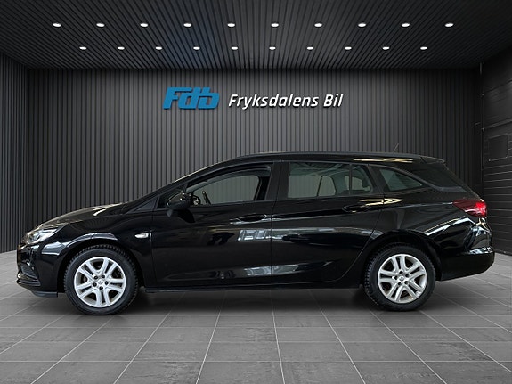 Opel Astra 3 of 5