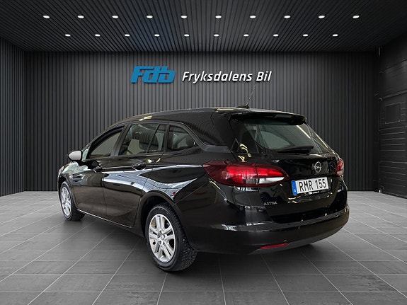 Opel Astra 4 of 5