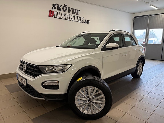 Volkswagen T-Roc 3 of 13