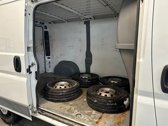 Peugeot Boxer 15 of 16