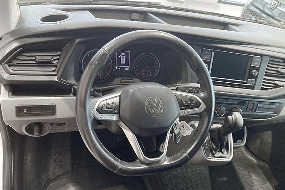Volkswagen Transporter 13 of 17
