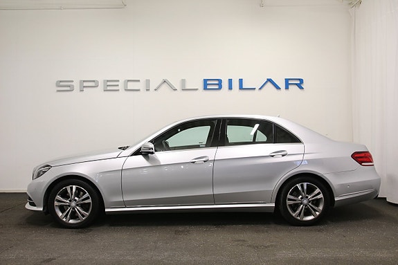 Mercedes-Benz E250 2 of 5