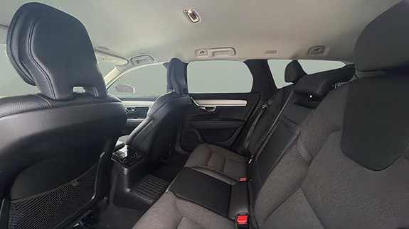 Volvo V90 12 of 24
