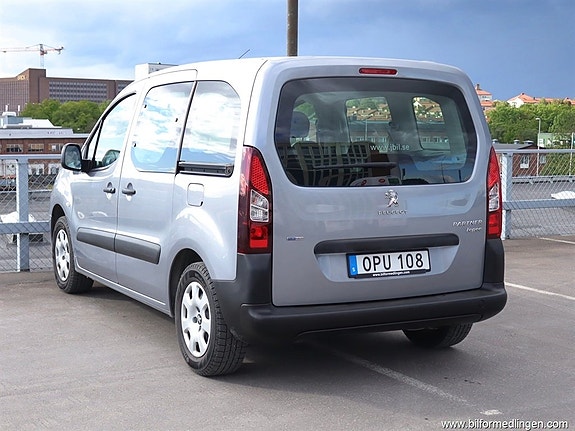Peugeot Partner Tepee 4 of 18