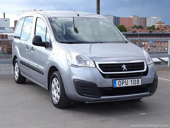 Peugeot Partner Tepee 2 of 18
