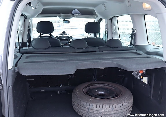 Peugeot Partner Tepee 13 of 18