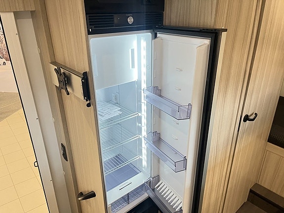 Sun Living A 70 DK (TRUMA Diesel+Ugn+Alkov+6 bält) 17 of 26