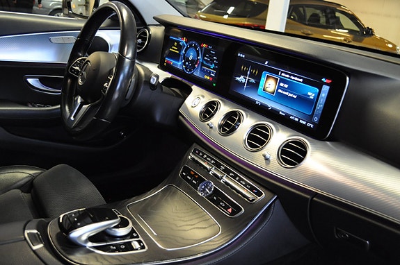 Mercedes-Benz E220 d 13 of 15