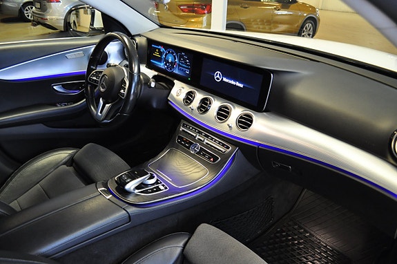 Mercedes-Benz E220 d 12 of 15