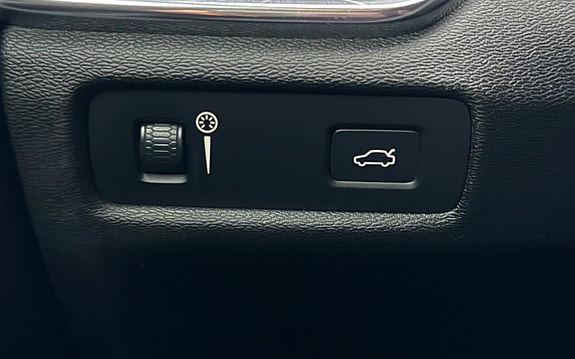 Volvo V60 22 of 24