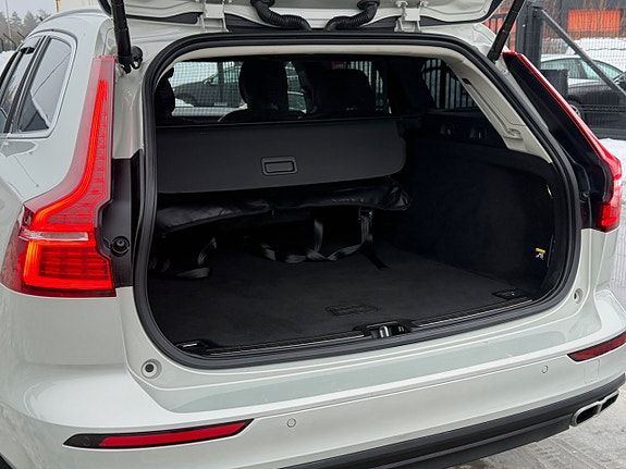 Volvo V60 24 of 24
