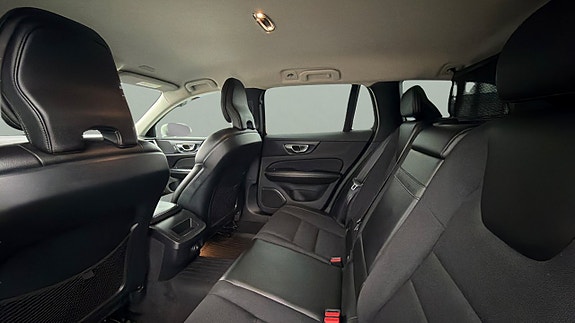 Volvo V60 12 of 24